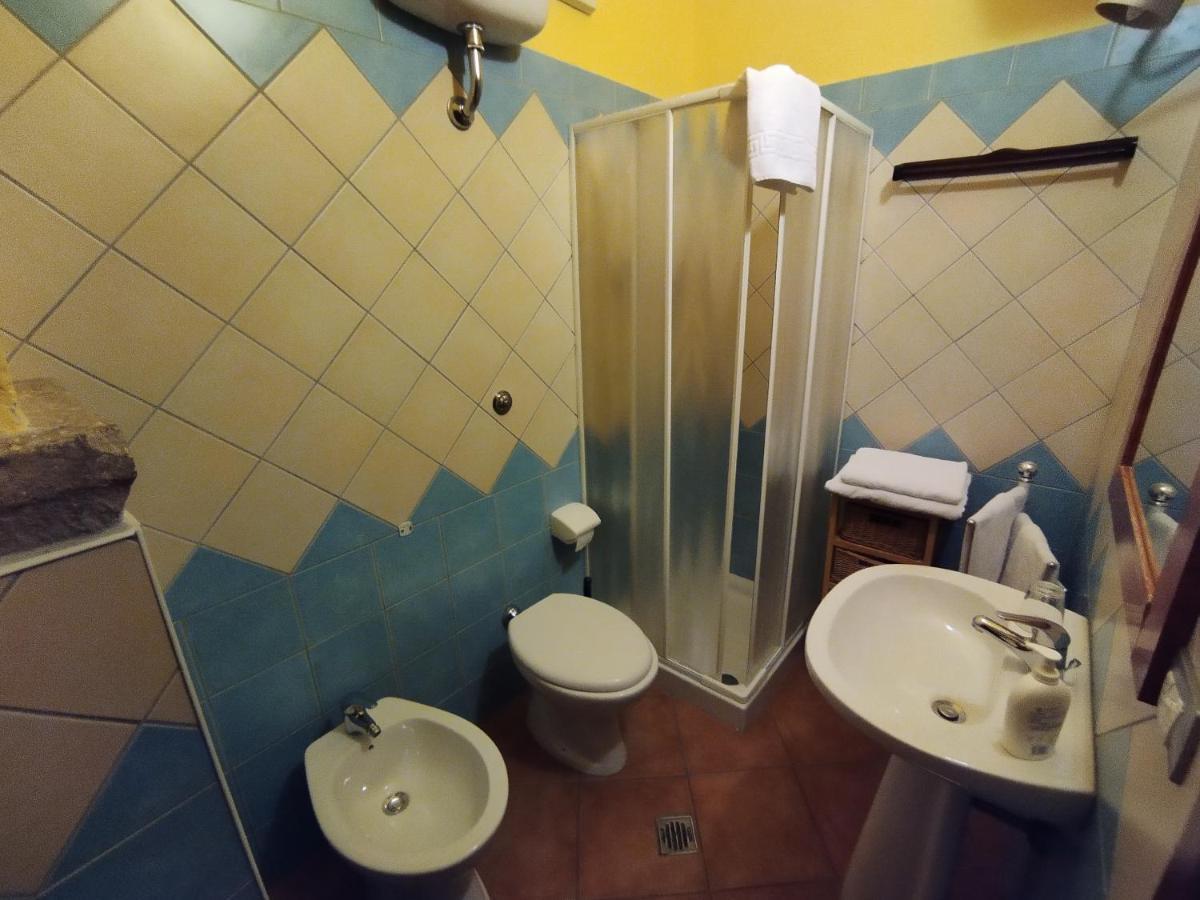 Sa Balza Guest House Bosa Exterior foto
