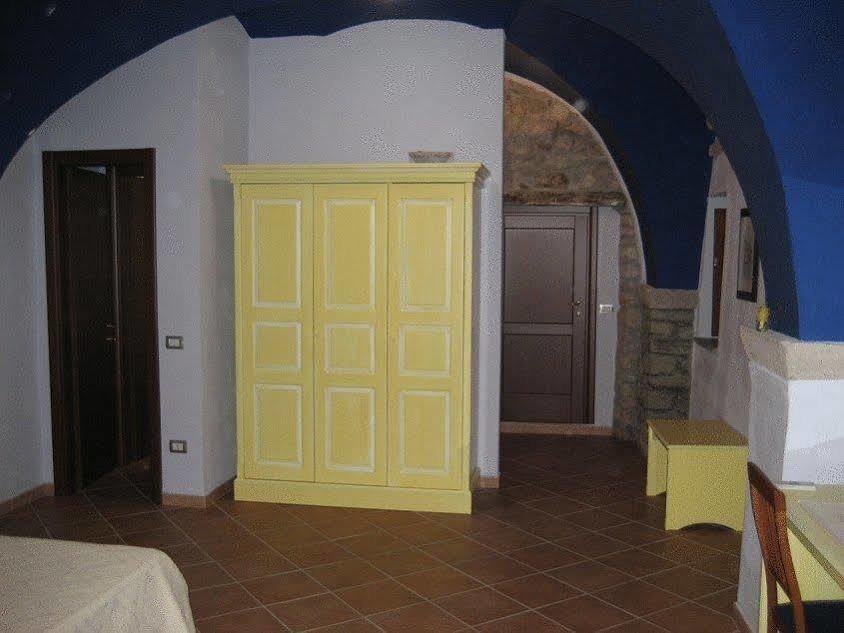 Sa Balza Guest House Bosa Exterior foto